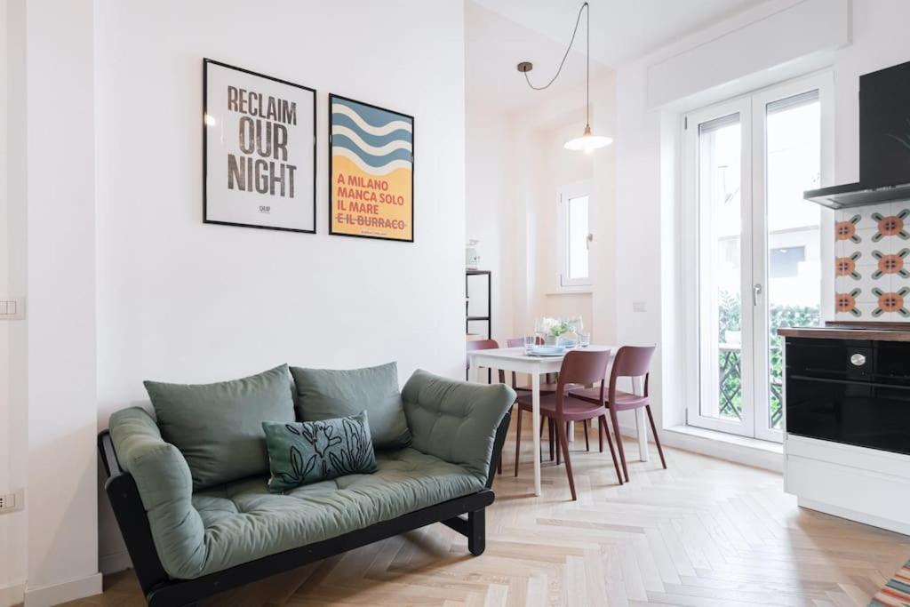 Easylife - With Balcony Near Navigli Appartement