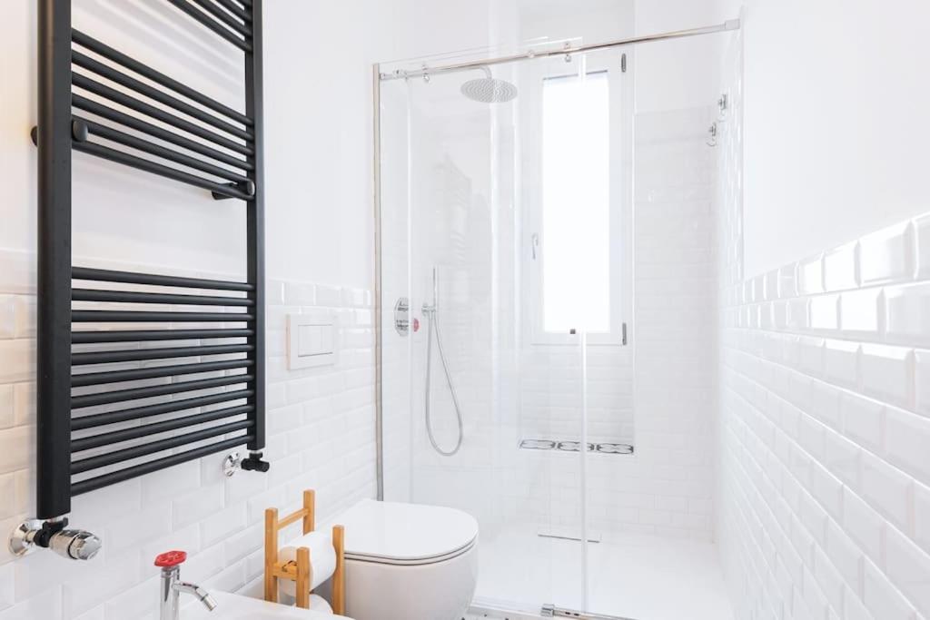 Appartement Easylife - With Balcony Near Navigli *